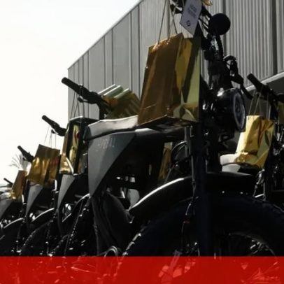 Luka Doncic surpreende colegas e staff dos Lakers com bicicletas elétricas