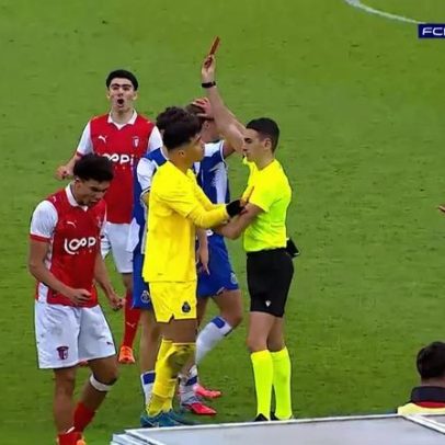 FC Porto denuncia expulsão injusta e golo fantasma diante do Sp. Braga