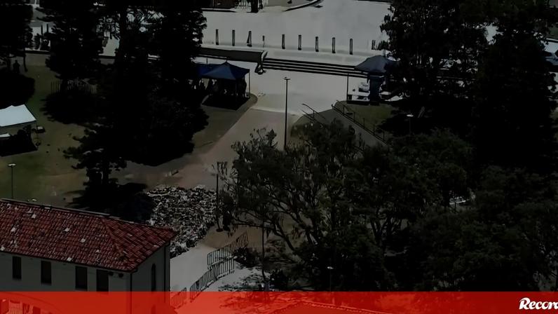 Área que rodeia praia de Bondi reaberta ao público após tiroteio na Austrália