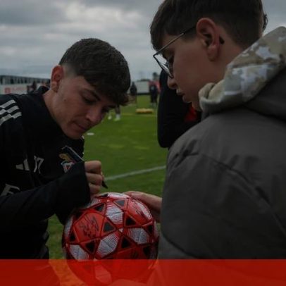 Treino aberto para colaboradores e familiares de Moreira e Voitinovicius