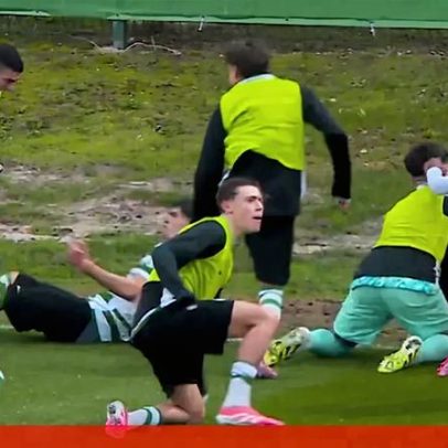 Sporting vence Benfica nos descontos em dérbi com duas reviravoltas