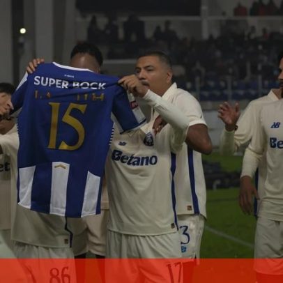 FC Porto dedica golo a Vasco Sousa frente ao Alverca