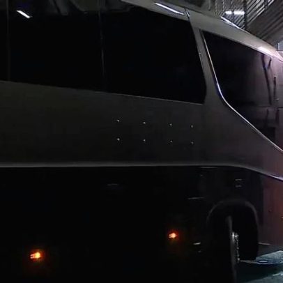 Sporting chega ao Estádio D. Afonso Henriques com meio de transporte diferente