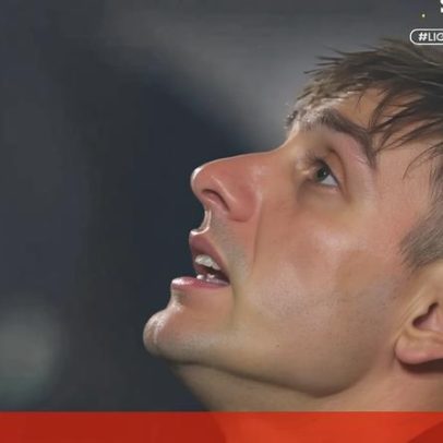 Fresneda em lágrimas após o apito final no V. Guimarães-Sporting