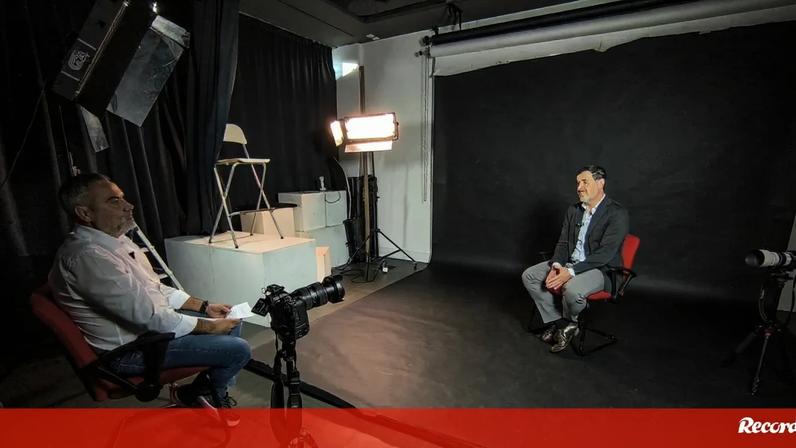 José Gandarez fala sobre receita do Benfica em entrevista