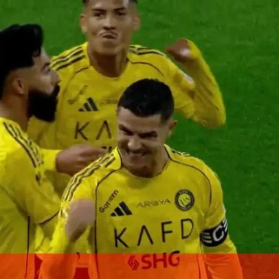 Cristiano Ronaldo abre o marcador no Al Nassr diante do Al Okhdood