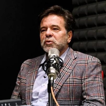 Paulo Lopo investe no estádio; outros jogam a 80 km com 200 espectadores