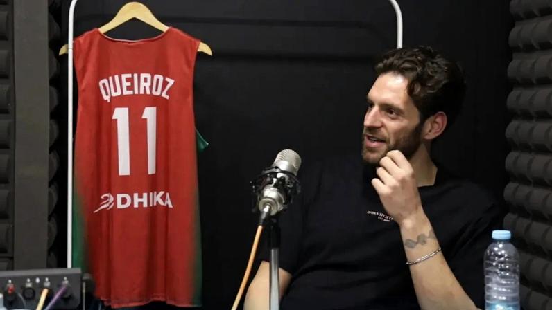 Miguel Queiroz, capitão da equipa de basquetebol do FC Porto e da Seleção Nacional, é o primeiro convidado do 'Dois para um', o podcast conjunto de Record e da Federação Portuguesa de Basquetebol.