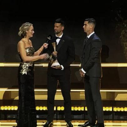 Djokovic recebe prémio de Cristiano Ronaldo e diz ter sido motivação mútua