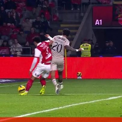 Golo anulado a Dahl daria 2-3 ao Benfica em Braga; árbitro viu falta a Ríos
