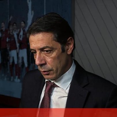 Golo limpo de Rui Costa foi anulado de forma inacreditável