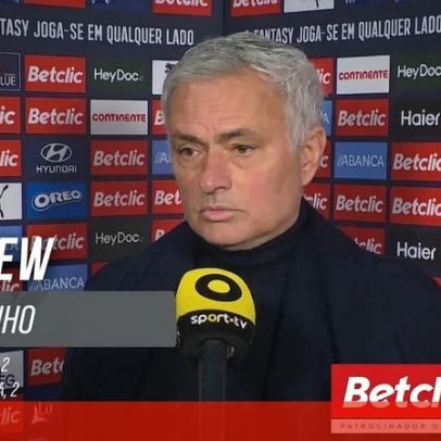 Mourinho responde à única pergunta e encerra a flash-interview
