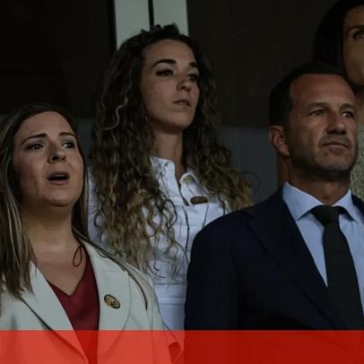 Rute Cardoso corre 10 km com o dorsal de Diogo Jota após homenagem em Liverpool