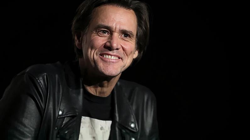 Jim Carrey recebeu milhões para interpretar o Grinch, papel marcante da carreira