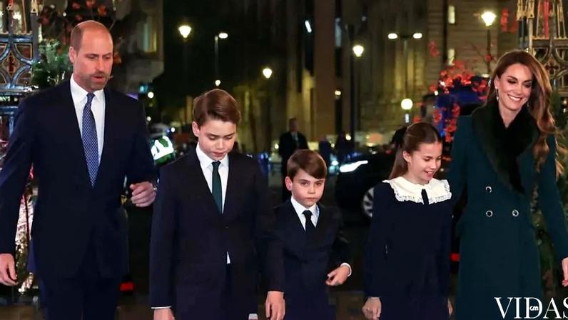 Família Real Britânica reúne-se na Abadia de Westminster para missa de Natal