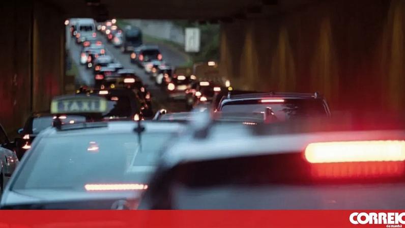 Trecho da EN 120 em Odeceixe reaberto ao trânsito no Algarve