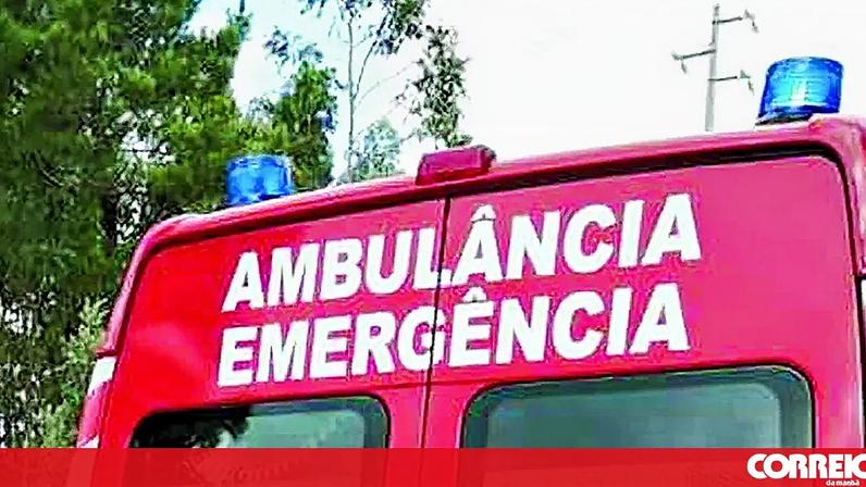Morte e dois feridos em colisão entre carro e trator em Almeirim