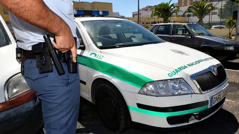 GNR apreende 432 botijas de óxido nitroso no Algarve