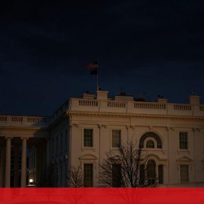 Governo dos EUA pretende ampliar banimento de viagens para mais de 30 países