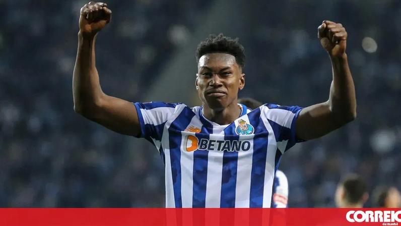 Samu envolve-se num acidente em Gaia e abandona o local antes das autoridades