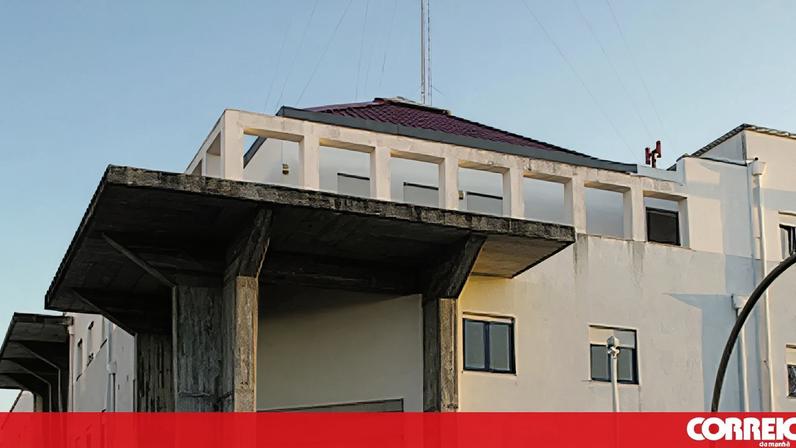 Agentes localizaram e detiveram o condenado na Marinha Grande. FOTO: Rui Miguel Pedrosa