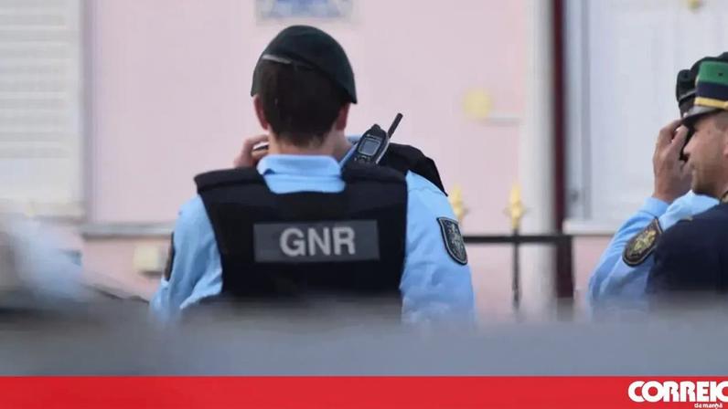 Jovem de 20 anos é espancado em Oliveira do Hospital após encontro online