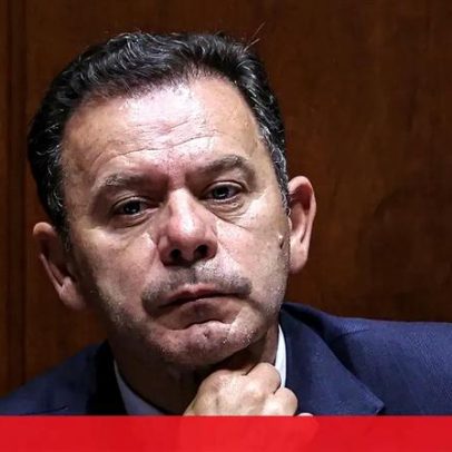 Primeiro-ministro regressa ao parlamento para debate quinzenal aberto pelo PSD