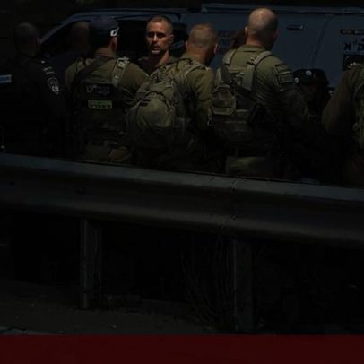 Forças israelitas matam dois palestinianos suspeitos de ataques na Cisjordânia
