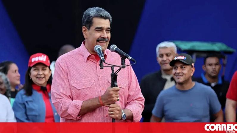 Presidente da Venezuela acusa EUA de tentar tomar o petróleo do país