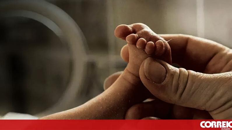 Bebé de quatro meses estava à guarda do Estado