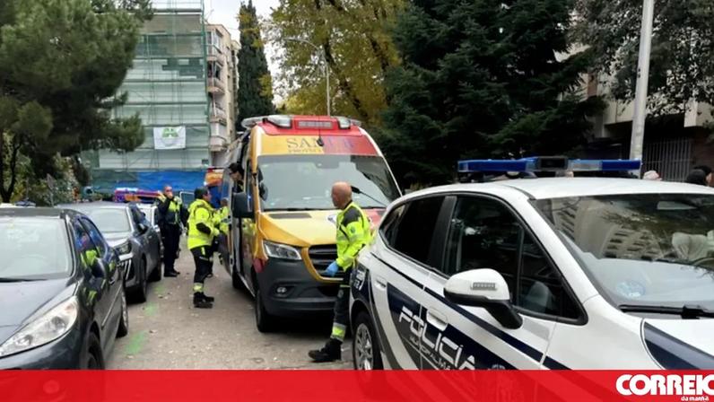 Mulher morre e dois filhos feridos após queda de 10.º andar em Madrid