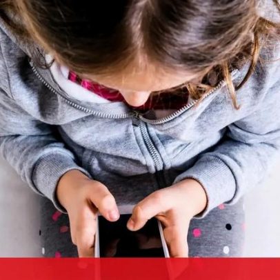 Jovens australianos afastam-se das redes sociais, aponta estudo