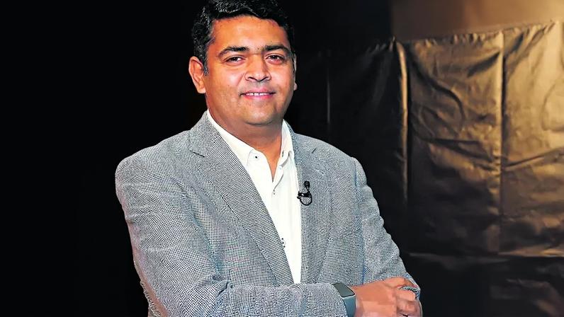 Líder do PSD Lisboa e 'vice' da IL recebiam pagamentos de Bruxelas