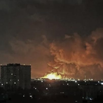 Ucrânia ataca refinaria de petróleo na Rússia; drones deixam Odessa sem energia
