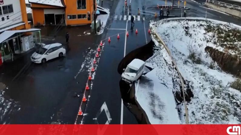 Sismo no Japão provoca destroços, danos em estradas e veículos
