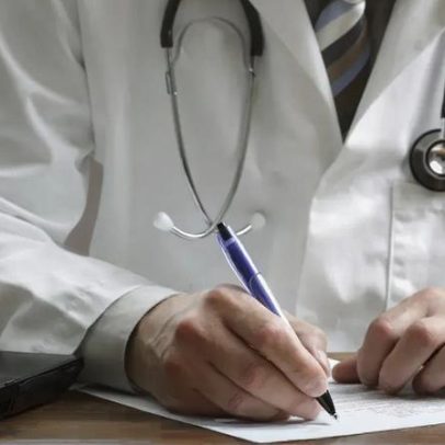 Médicos deixam 469 vagas por ocupar, segundo o Correio da Manhã