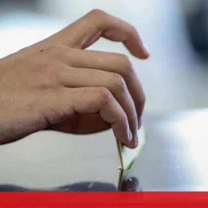 Boletins de voto nas presidenciais mantêm nomes excluídos e votos nulos