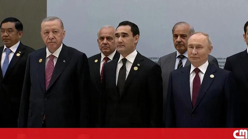 Putin e Erdogan marcam presença em fórum internacional no Turcomenistão