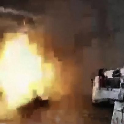 Vídeo mostra ataque de Israel ao carro em que seguia comandante do Hamas