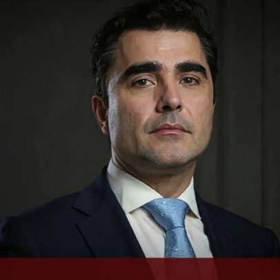 Adjunto de ex-ministra doa milhares a seita religiosa; pedófilo acumula dívidas