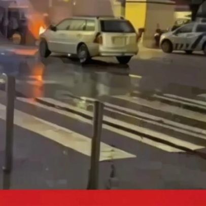 Carro arde junto à esquadra da PSP de Alcântara