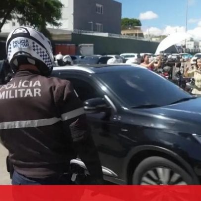 Bolsonaro recebe autorização judicial para cirurgia e deixa prisão