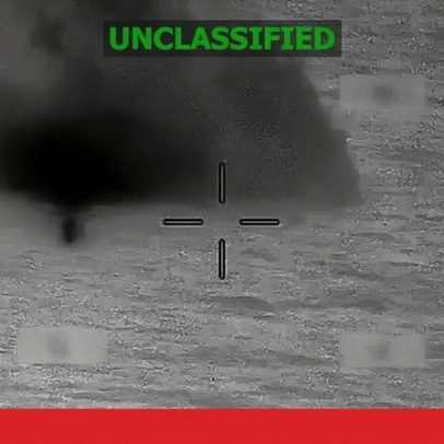 EUA divulgam vídeo de ataque a navio suspeito de tráfico de droga no Pacífico