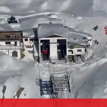 Quatro feridos após teleférico colidir com estação nos Alpes italianos