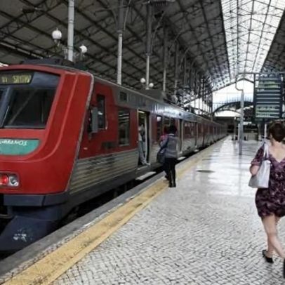 CP amplia oferta de comboios urbanos no Porto e em Lisboa na passagem de Ano Novo