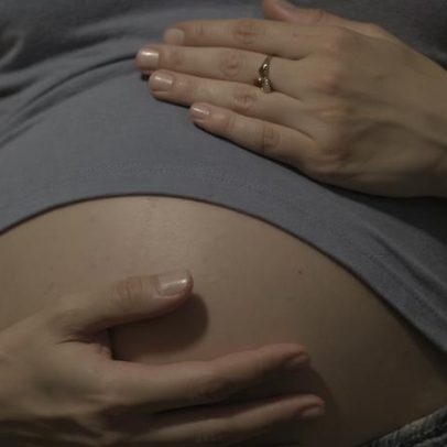 Bilionário chinês usa barrigas de aluguer nos EUA para ter mais de 100 filhos