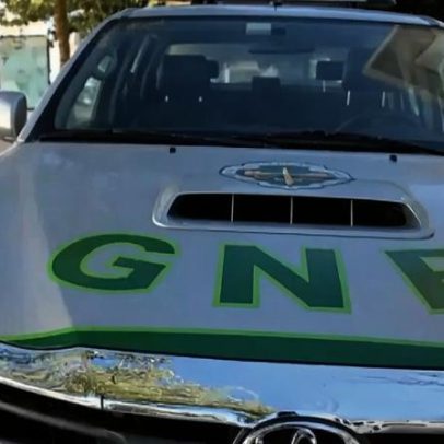 Assalto a banco com arma em Almeirim: suspeito em fuga