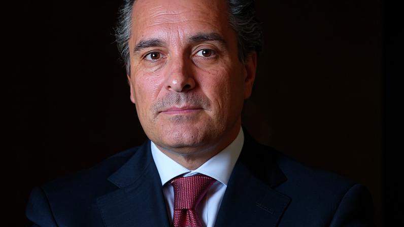 Ex-empresário de futebol José Veiga e mais oito acusados de corrupção