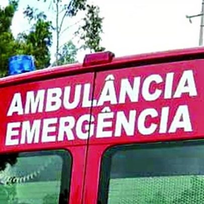 Menor ferido gravemente após colisão entre trotineta e carro