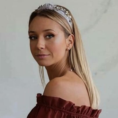 Sofia Arruda mostra solidariedade no Natal a quem não tem família